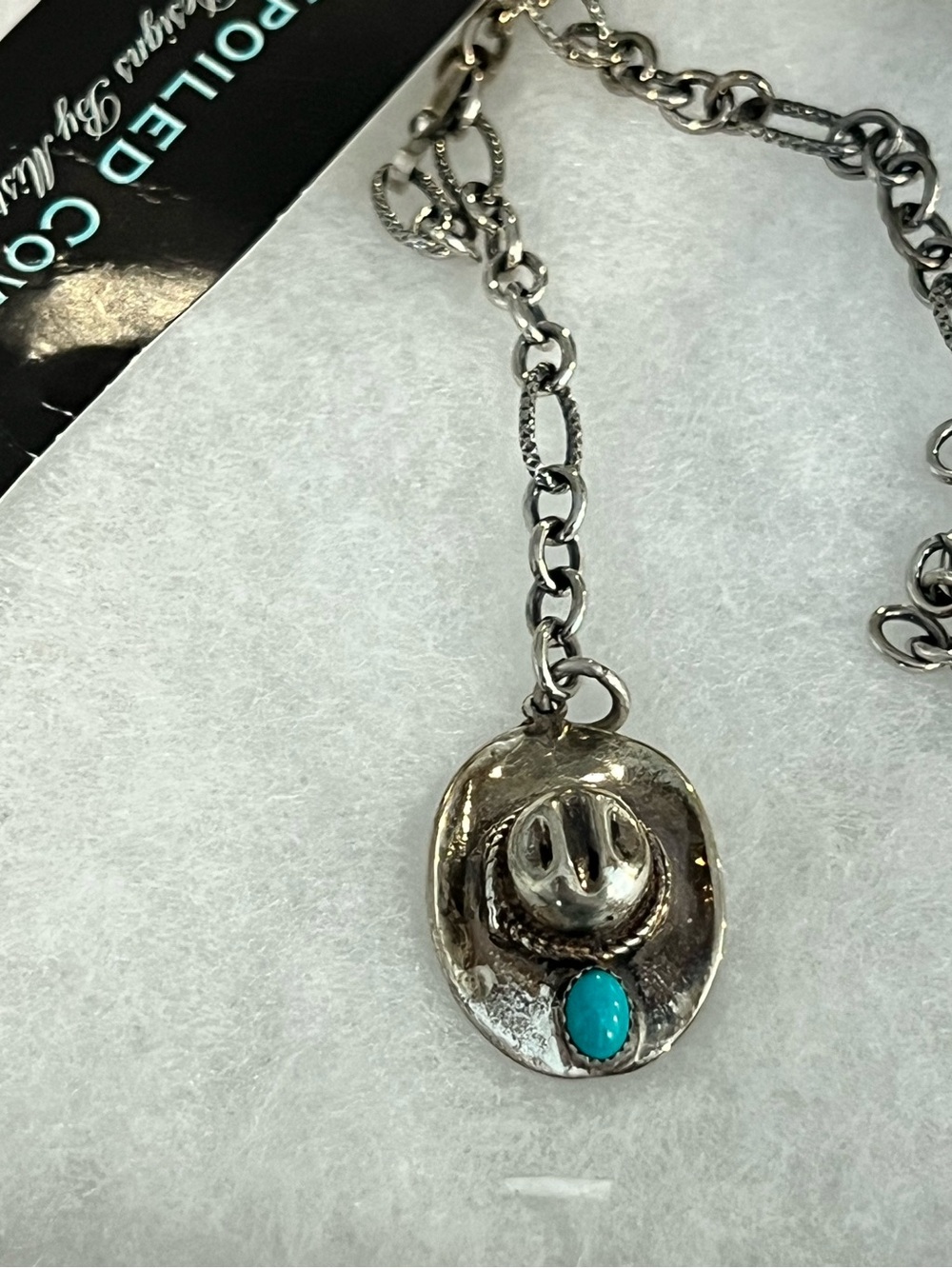 Spoiled Cowgirlz Cowgirl Hat Necklace - NWT - Picture 2 of 11